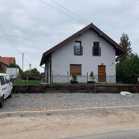 Vmax-Auto Kwatery/Hostel Pokoje Tranzytowe Wroblowice エクステリア 写真